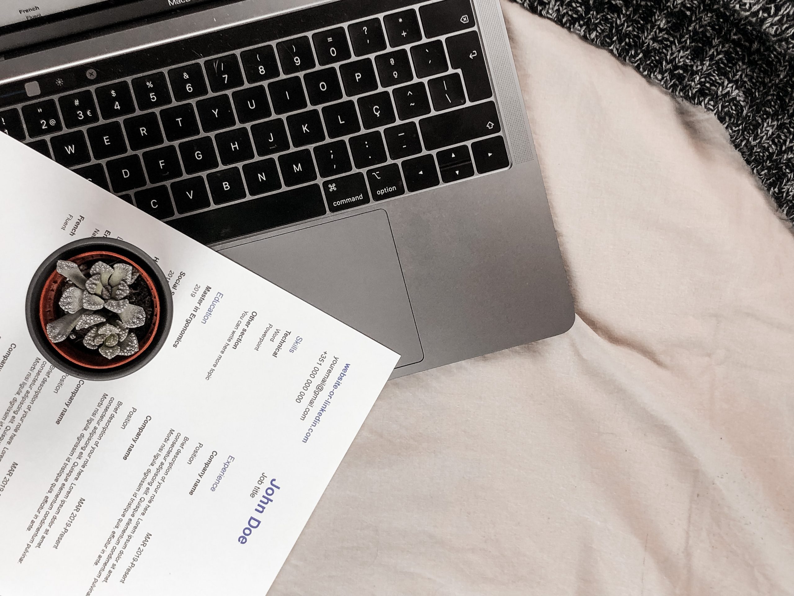 ¿Cómo escribir un CV eficiente en tecnología?